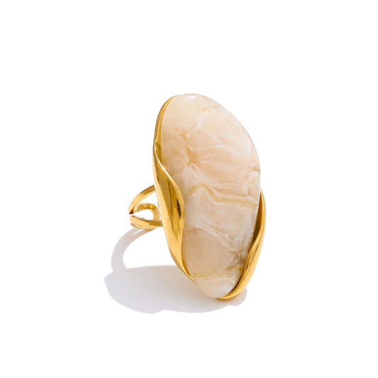 Anillo geométrico de resina Vulla | LUNVIA